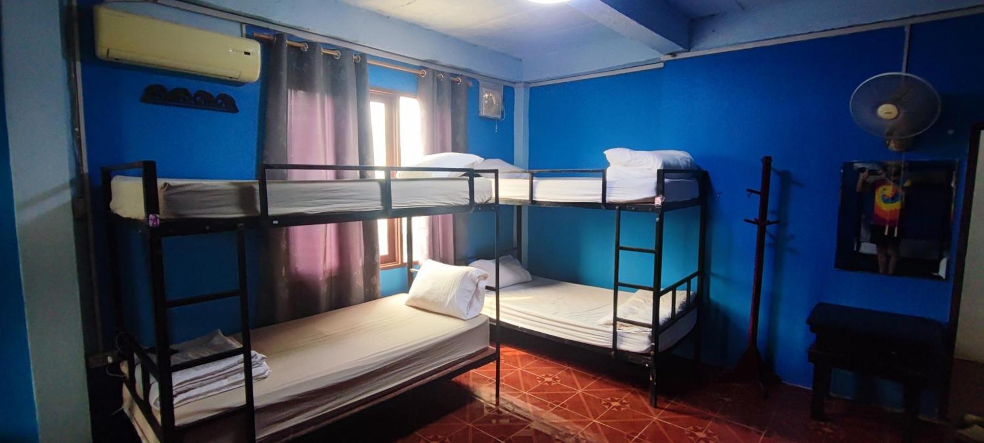Blue Sunset Hostel Vang Vieng Habitación foto